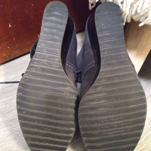 Super Comfortable Italian Leather Wedge Boot by Tesori Women Sz: 7 - Picture 5 of 8